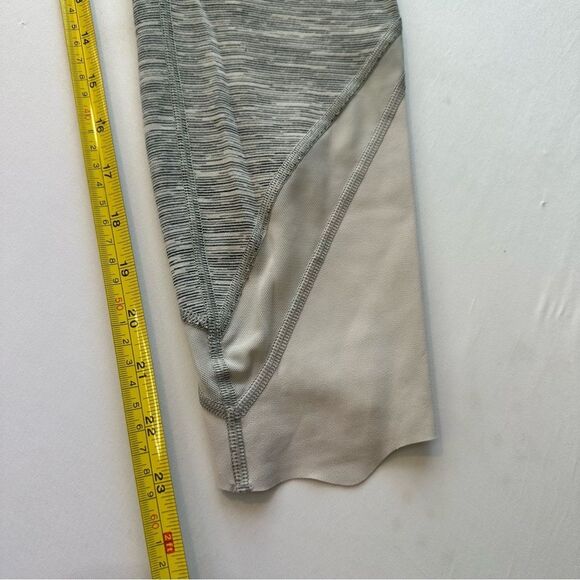 Lululemon Wunder Under Crop II Scalloped hem Roll Down Mesh size 6 - Picture 9 of 11